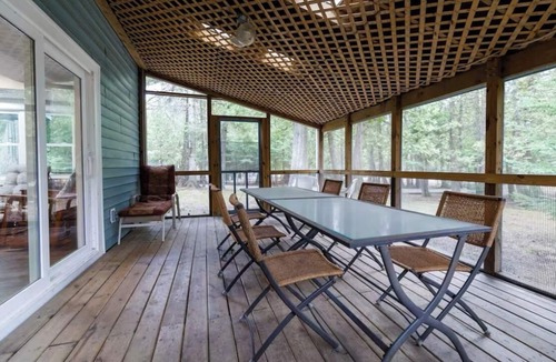 Sturgeon Bay Cabin | Between Two Lakes Spacious Clark Lake Cottage - 5 Bedrooms & Private Dock