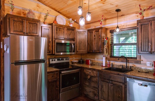 Harriet Cabin | Beulah Cabin - Just minutes from the lower Buffalo National River!