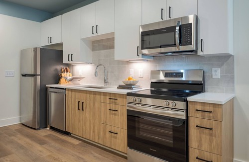 12 South Condo | Boutique Premium Suite in 12 South | The Gilmore