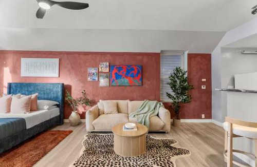 St. Louis Apartment | Boutique Studio Hideaway Near Forest Park