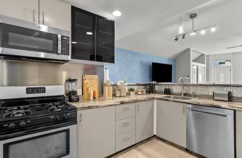 St. Louis Apartment | Boutique Studio Hideaway Near Forest Park