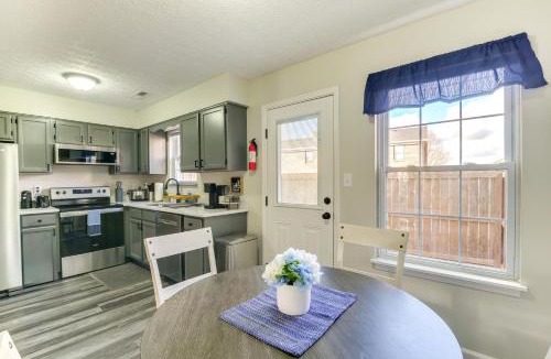Bowling Green House | Bowling Green Townhome: 4 Mi to Lost River Cave!