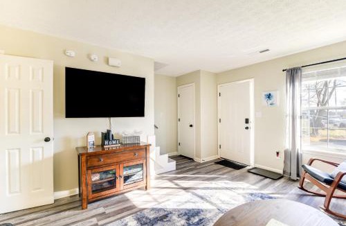 Bowling Green House | Bowling Green Townhome: 4 Mi to Lost River Cave!