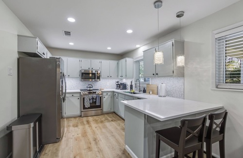 Highlands - Perkins House | Brand New 4 Bedroom Home Near LSU & Hospitals Single Level Living in Baton Rouge