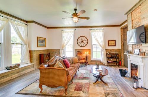 Whites Creek House | Bright Whites Creek Home: 12 Mi to Dtwn Nashville!