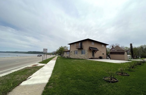 Lake City House | Brilliant 4-bedroom house with AC in charming Lake City