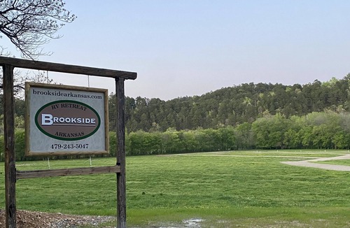 Pine Ridge RV Rental | Brookside RV Retreat Site #4 - Big Fork Creek Access - Close to Wolf Pen Gap