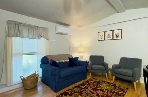 Richland House | Cabin 7 2-bedroom house along the Gasconade River on a lovely Campground Resort