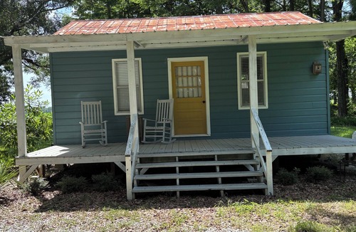 Lebeau Cabin | Cabin in the woods -great local- getaway or weekly area work