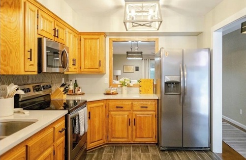 Bella Vista House | CaddyShack~ Newly remodeled townhome yards from back 40 bike trails