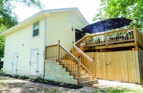 Mount Pleasant House | Casa Del Sol Guesthouse Family & Pet Friendly