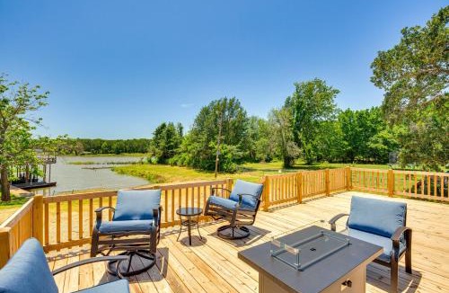 Seven Points House | Cedar Creek Reservoir Home w/Private Boat Ramp!