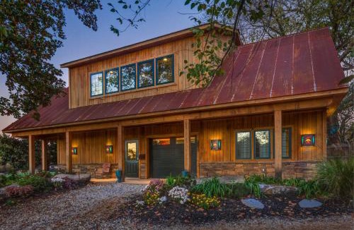 Bella Vista House | Chalet at Falling Water Close to Bike Trails