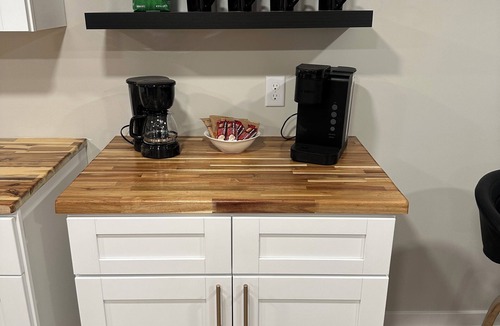 Macalester - Groveland Apartment | Charming 1-bedroom apartment near St. Thomas, St. Catherine, and Macalester!