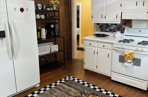 Water Valley House | Charming 2-bedroom house with WiFi, HVAC in awesome Water Valley