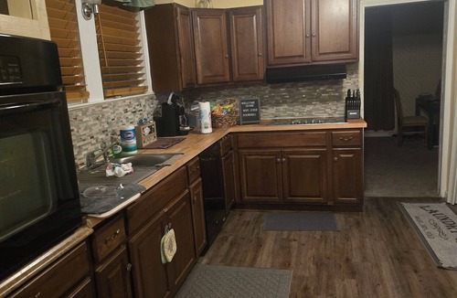 Lobdell/Woodale House | Charming 3-bedroom house with 2 baths. The home is in the middle of Baton Rouge