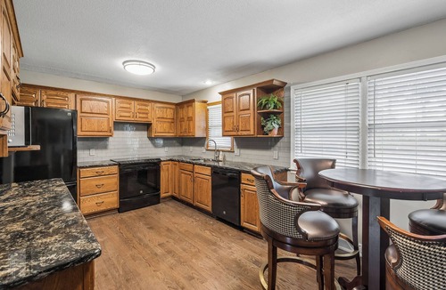 Independence House | Charming 3-bedroom house with fenced yard