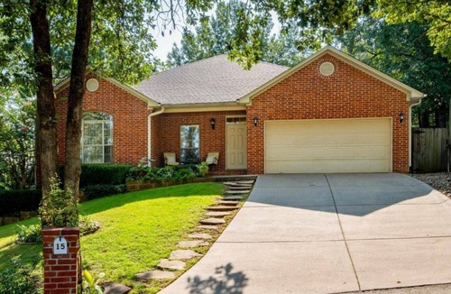 River Mountain House | Charming 3-bedroom house in lovely Little Rock, Arkansas