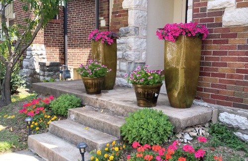 St. Louis House | Charming 3BR STL Home Sleeps 6 Free Parking
