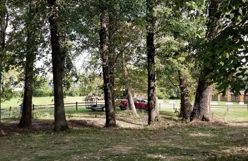 Moscow Cottage | Charming Cozy Chalet on a Hill by the Cedar River in Letts, Iowa