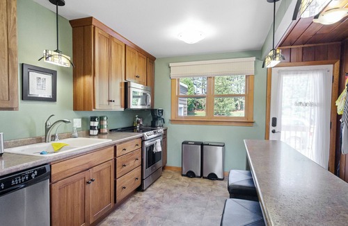 Jim Falls Cabin | Charming Lake Wissota Cabin Retreat