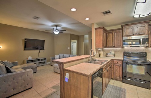 Denham Springs House | Charming Louisiana Home - 21 Mi to LSU!