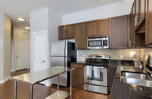 The Gulch Condo | Chic 2bed/2bath in Gulch | Walkable Prime Location