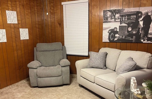 Russell House | Close to Lake Wilson, Quiet Small Town, Home on Corner Lot, Large Circle Drive