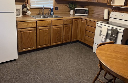 Russell House | Close to Lake Wilson, Quiet Small Town, Home on Corner Lot, Large Circle Drive