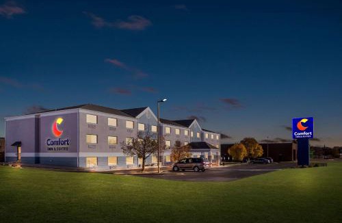 Mason City Hotel | Comfort Inn & Suites Mason City - Clear Lake