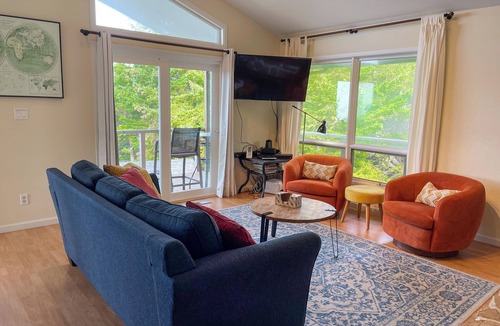 Oceanside House | Commanding Ocean view!