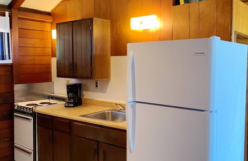 Rogers Hotel | Coppermine Lodge