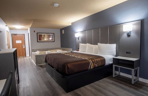 Eagan Hotel | Coratel Inn and Suites By Jasper Eagan St Paul Airport & Mall of America