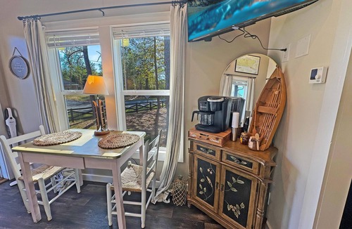 Dover House | Cottage Between the Lakes ("In The Pines" at KY Lake) | 105 Pine Grove Lane, Dover, TN 37058