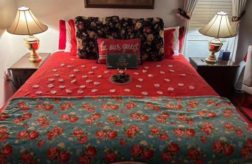 Guthrie Bed & Breakfast | Cottages at Willow Pond