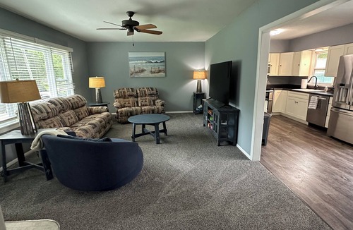 Emporia House | Country Vibe on Weaver
