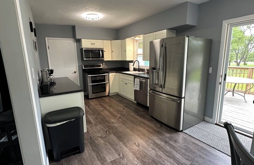 Emporia House | Country Vibe on Weaver