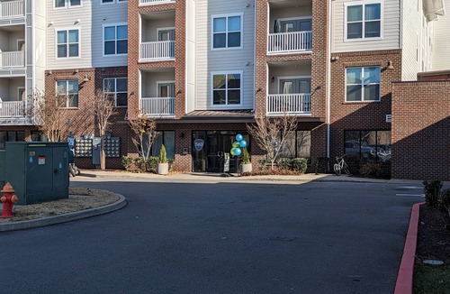 South Nashville Apartment | Cozy 1Br Near Downtown + Free Parking + Wifi+ Pool