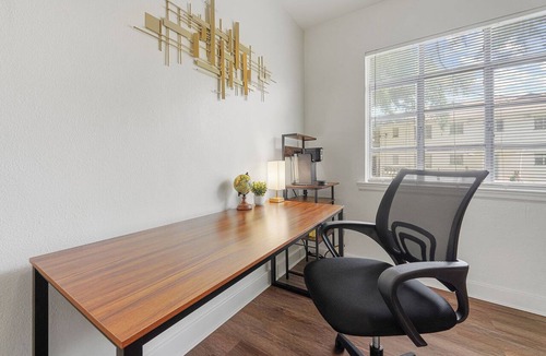 Highlands - Perkins Apartment | Cozy 1BR Retreat – 5 mins to LSU & Downtown BR!