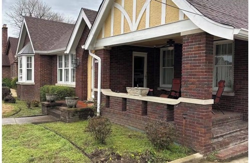 Dyersburg House | Cozy 2-bedroom house in welcoming Dyersburg with AC