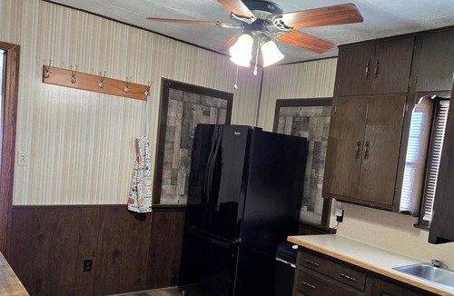 Great Bend House | Cozy 2-bedroom house in south central Great Bend.