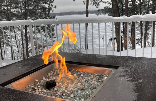 Spooner Cabin | Cozy 4-bedroom Home/Cabin on Big McKenzie Available for Ice Fishing