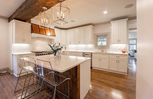 12 South House | Cozy Craftsman Escape: Steps to 12 th South!