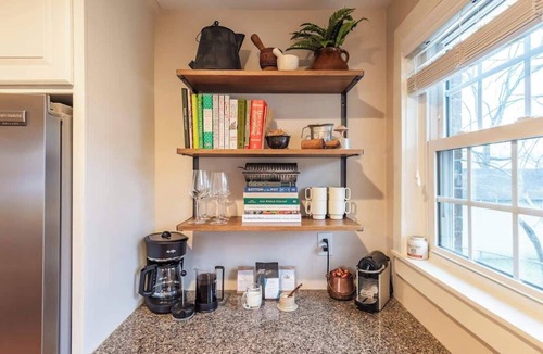 Greenwood House | Cozy East Nash Home w Big Yard
