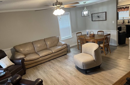 Olive Branch House | Cozy home just outside of Memphis