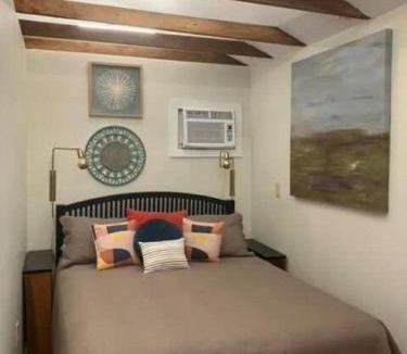 Freetown - Port Rico Apartment | Cozy Lafayette Apartment Free Parking Kitchen & Family Friendly