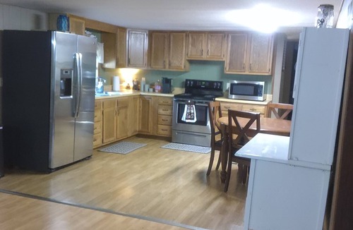 Wilburn House | Cozy place right on Little Red River near Cow Shoals and Sugarloaf Mt trailhead