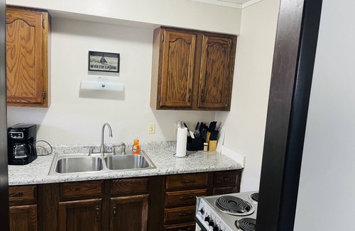 Shawano Resort | Cozy retreat across the street from Shawano Lake.