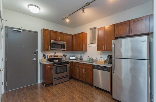 Hillsboro Village Apartment | CozySuites Music Row | Bold 2BR in Nashville! #14