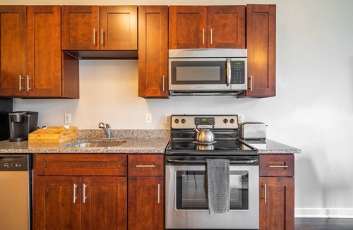 Music Row Apartment | CozySuites MusicRow Astonishing SDO Nashville 22